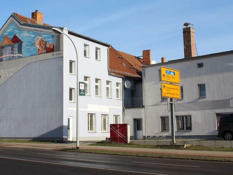 Pension Berlin In ชเปรมแบร์ก ภายนอก รูปภาพ